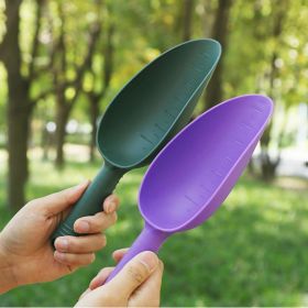 Handheld Soil Scoop Scale Mark Design Loosening Soil Plastic Potting Soil Scoop Hand Garden Shovel Digging Tool Garden Supplies (Color: Green)